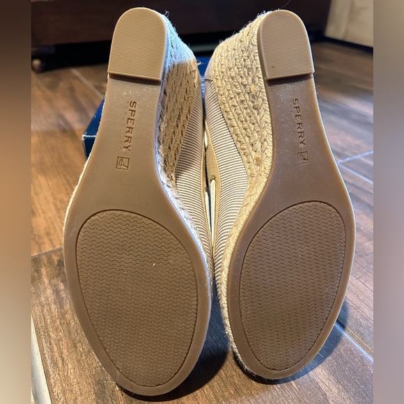 Sperry Wedge size 8 - Picture 4 of 6